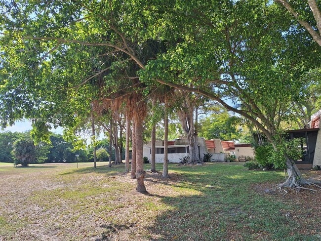 Building Photo - 6553 NW 99th Ave
