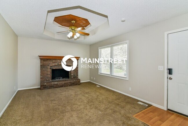 Building Photo - 505 NW Willow Dr