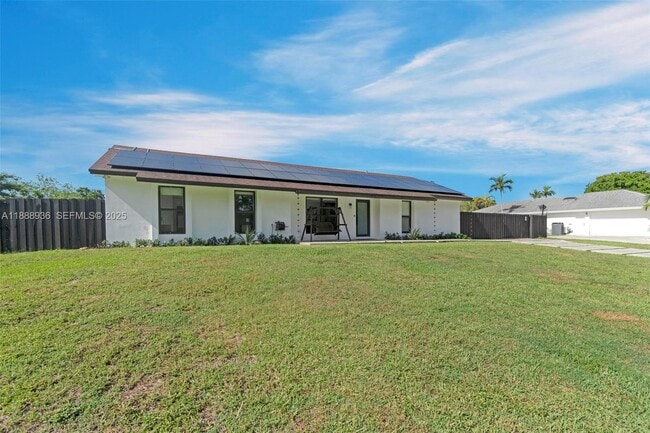 Building Photo - 8840 SW 181st Terrace