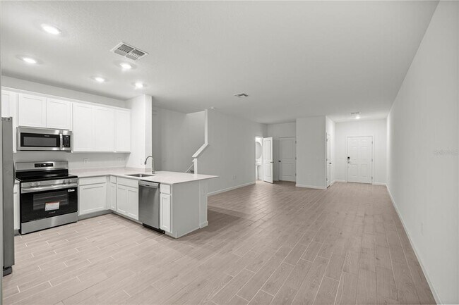 Building Photo - 3594 SE 37th Ct