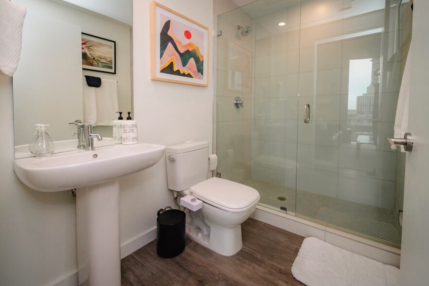Second bathroom. - 2900 NE 7th Ave