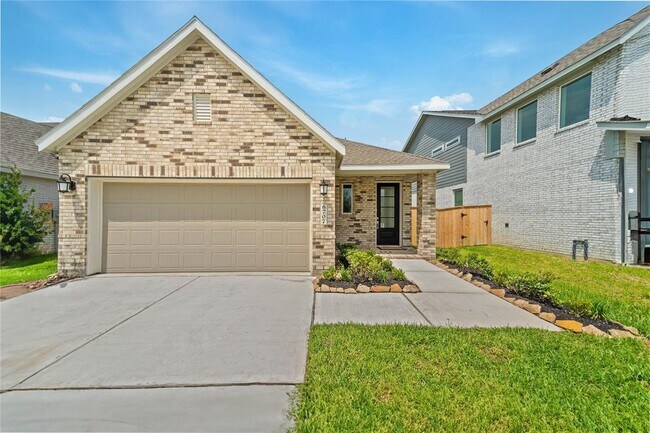 Primary Photo - 6707 Sunset Velvet Dr