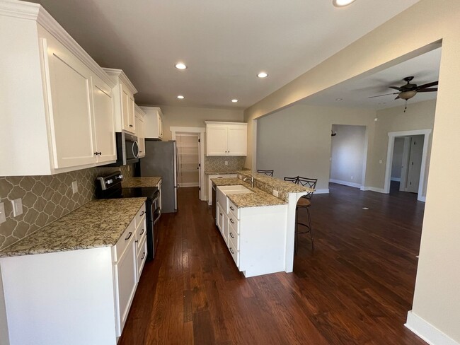 Building Photo - Murfreesboro / Rockvale Country Home 23 pl...