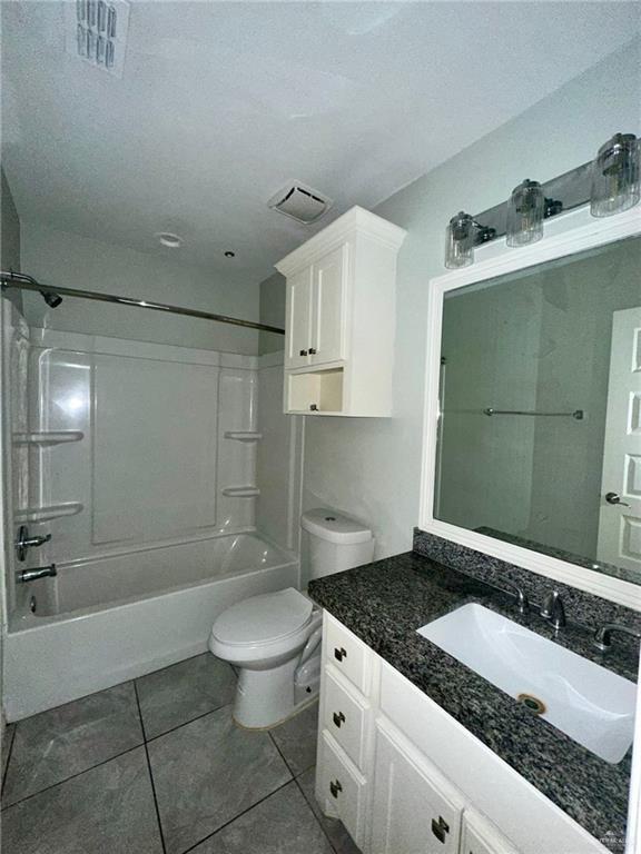 Building Photo - 16 Teak Dr