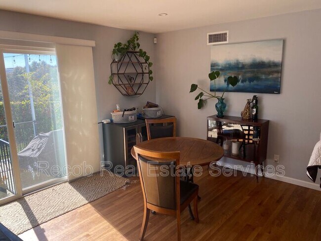 Building Photo - 6911 Quemoy Ct
