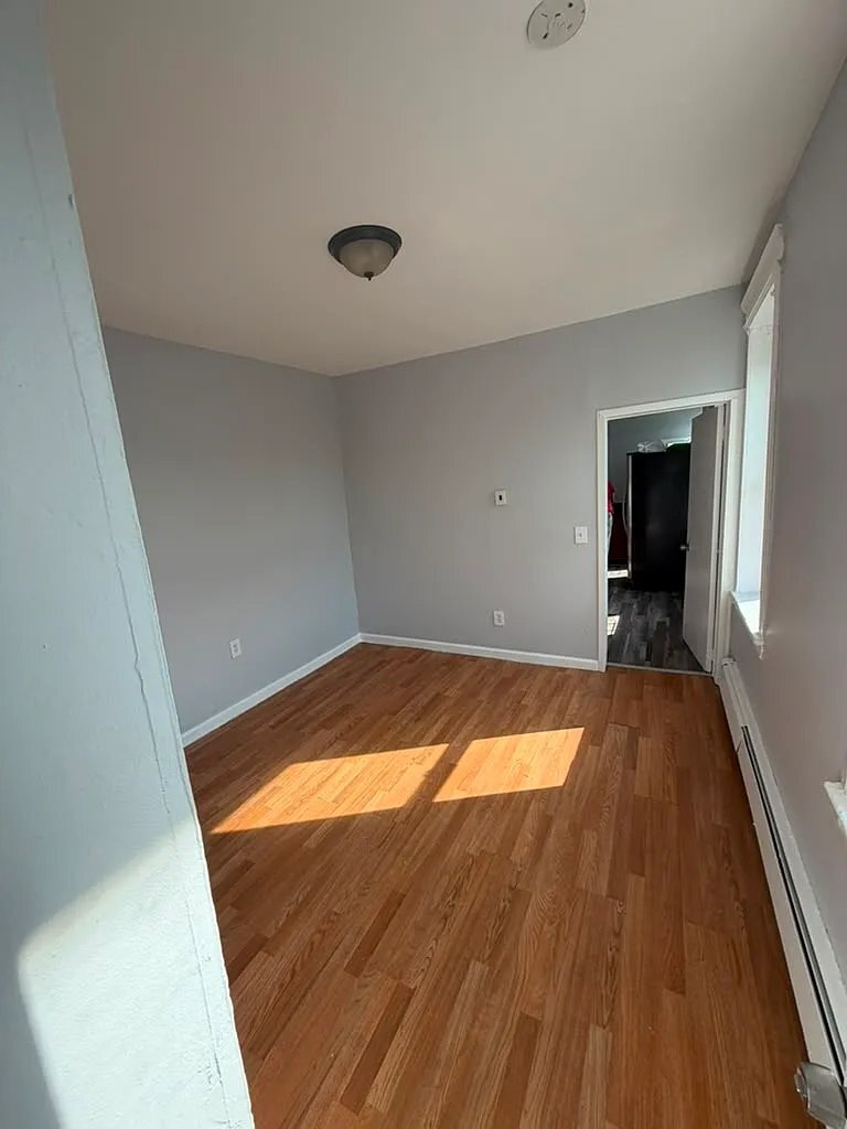 Building Photo - 300 Watchung Ave