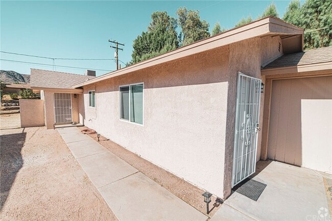 Building Photo - 49850 Visnaga Ave