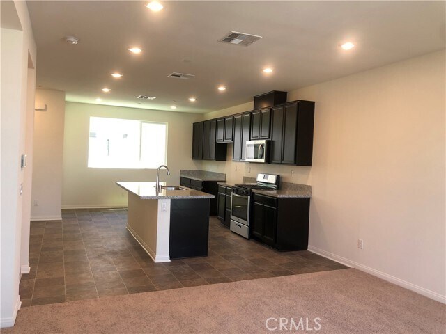 Building Photo - 18447 W Calico Ln