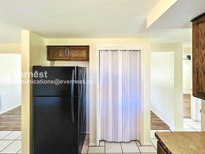 Building Photo - 3600 Berkshire St