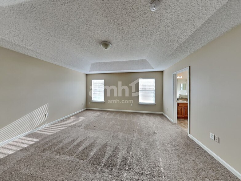 Building Photo - 1299 Highfield Ln