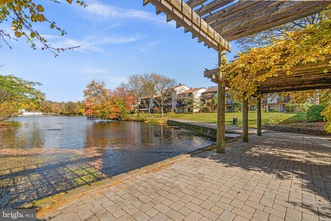 Building Photo - 10053 Windstream Dr