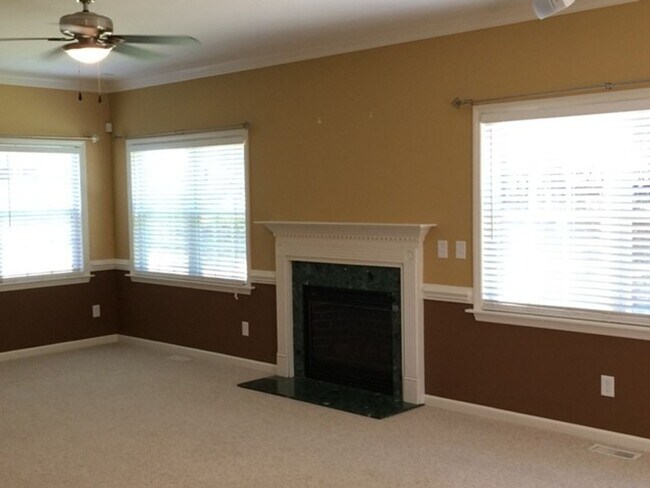 Building Photo - Stunning, Spacious Home in Prime Apex Location – Zoned for Top-Rated Apex Schools!