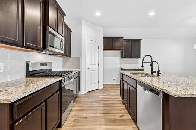 Building Photo - 7230 Tristan Dr