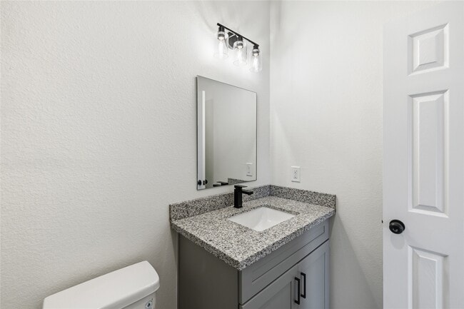 Building Photo - 6138 Brookfield Dr