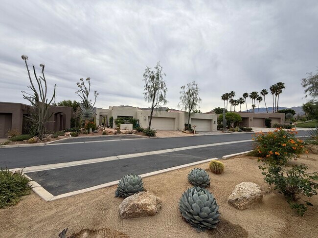 Building Photo - 48835 Mescal Ln