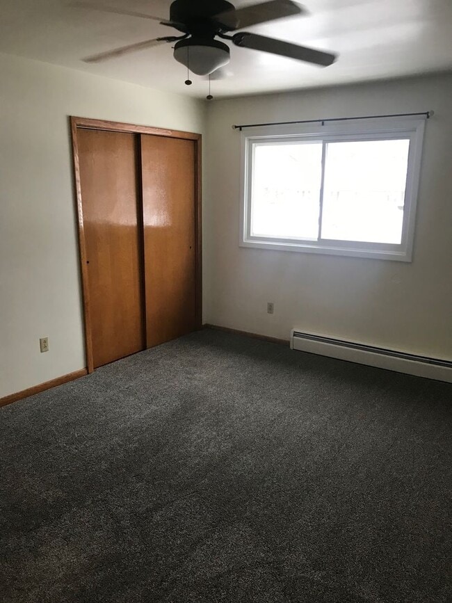 Building Photo - Five Roses Ellsworth Bldg. #1