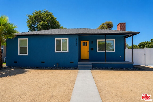 Building Photo - 4549 Walnut Ave