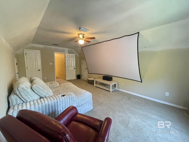 Building Photo - 31072 Oakleigh Dr