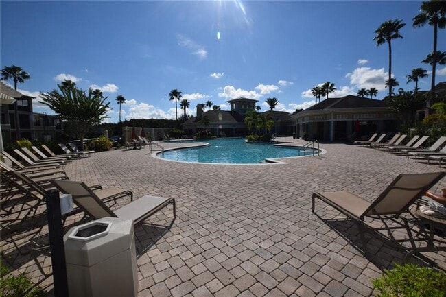 Building Photo - 8168 Boat Hook Loop