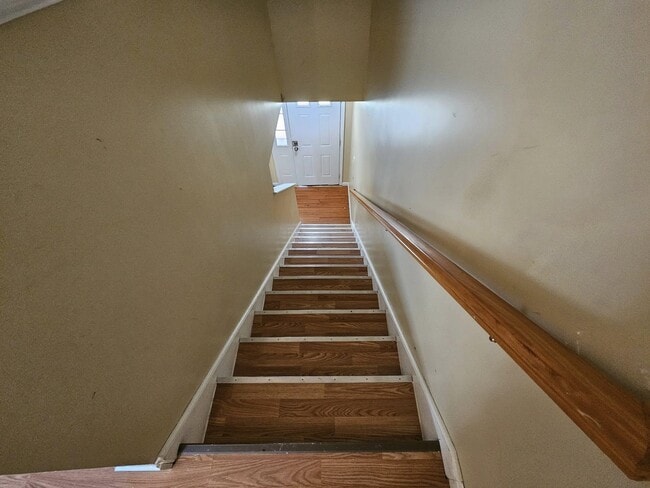 Building Photo - 18 Wayland Ave