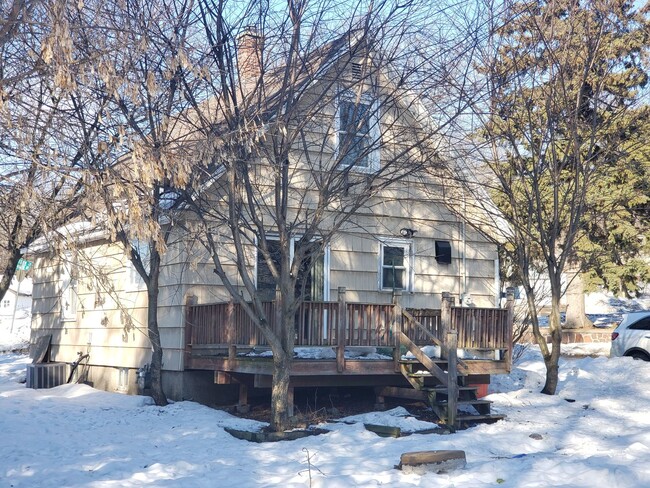 Building Photo - 3 Bed 1 Bath Single Family Home in Rothschild