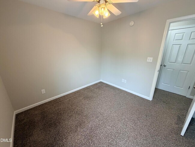 Building Photo - 620 Woodson Dr