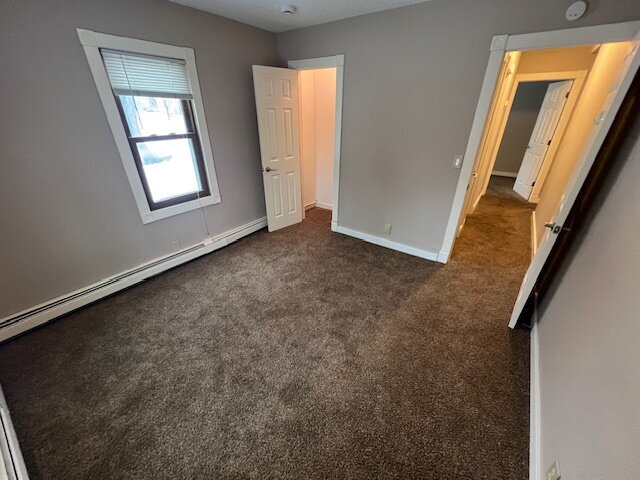 Building Photo - Available Feb 1 | Updated 2+ Bedroom Home w/ Loft & Garage – Brooklyn Park