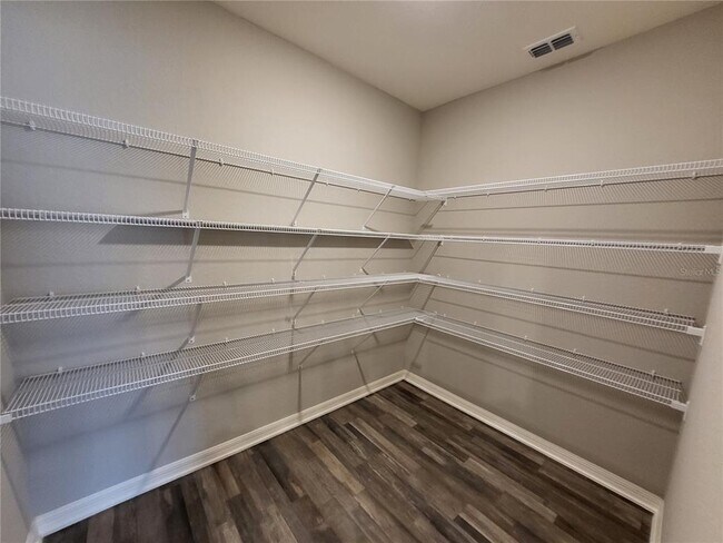 Building Photo - 6501 Polly Ln