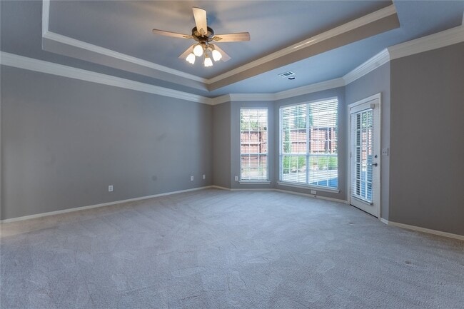 Building Photo - 209 Timber Lake Dr