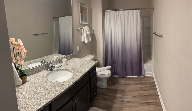 Building Photo - 1591 Millspring Dr