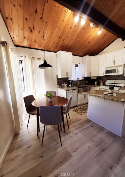 Building Photo - 33362 Carlock Dr