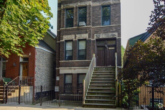 Building Photo - 2031 W Moffat St