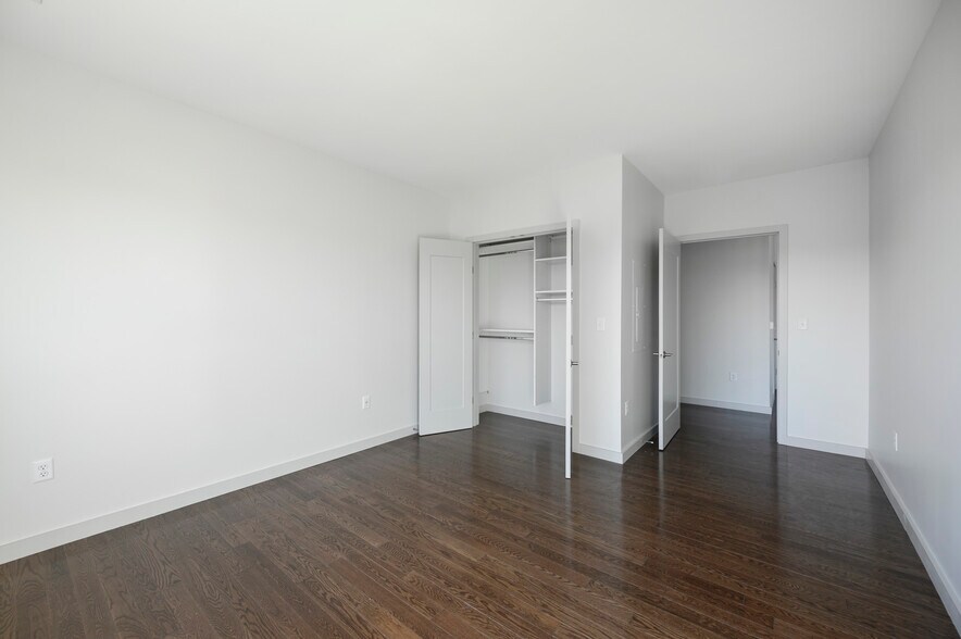 Building Photo - 455 Harvard St