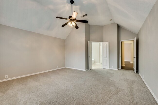 Building Photo - Beautiful custom Richardson Home!  Plano ISD