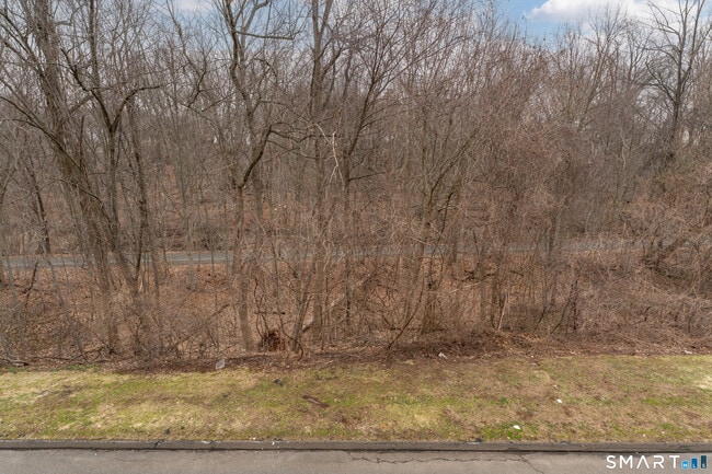 Building Photo - 175 Mill Pond Rd