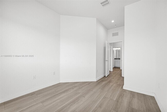 Building Photo - 10817 SW 233rd St