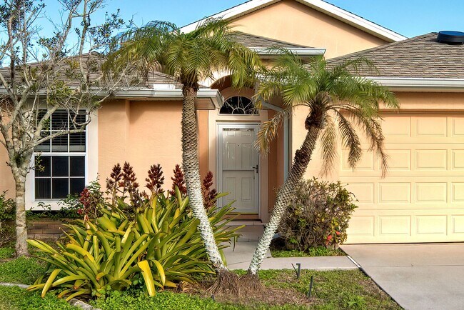 Building Photo - 3BR/2BA/2CG Single Family Home in Lakeside Plantation, North Port