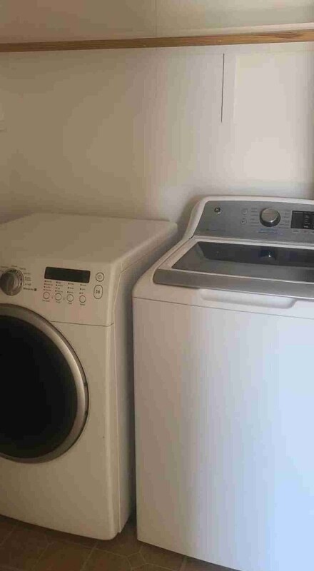 Building Photo - 117 Township Ln