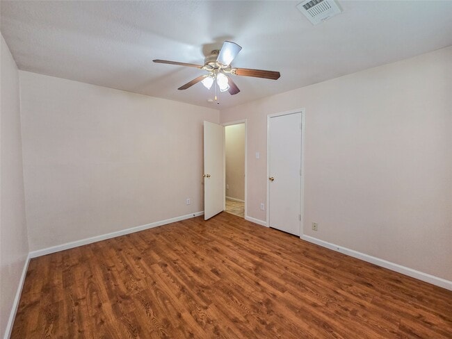 Building Photo - 16131 Taloncrest Dr