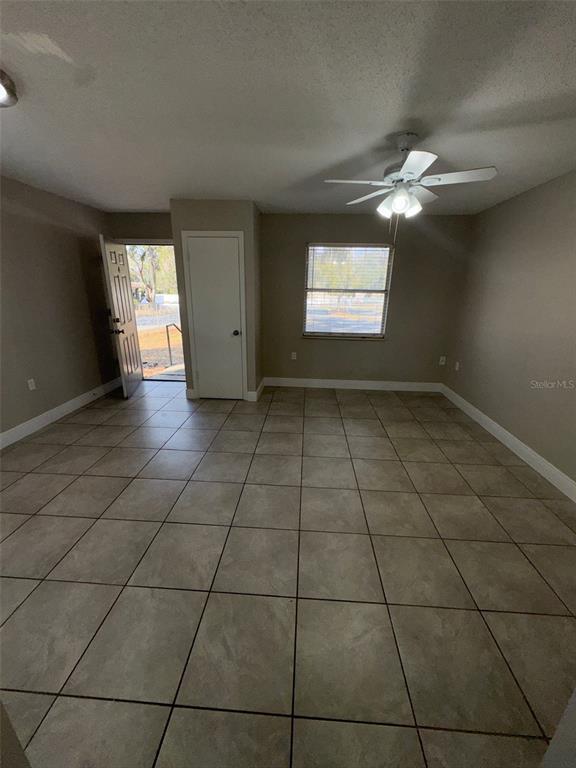 Building Photo - 1177 Bentley Rd