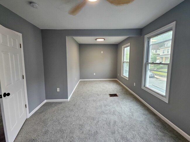 Building Photo - 539 Marie Ave