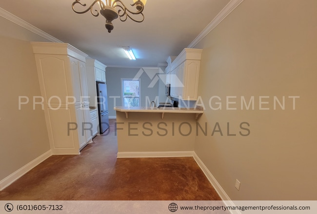 Building Photo - Tranquil Haven for Rent in Charming Brandon!