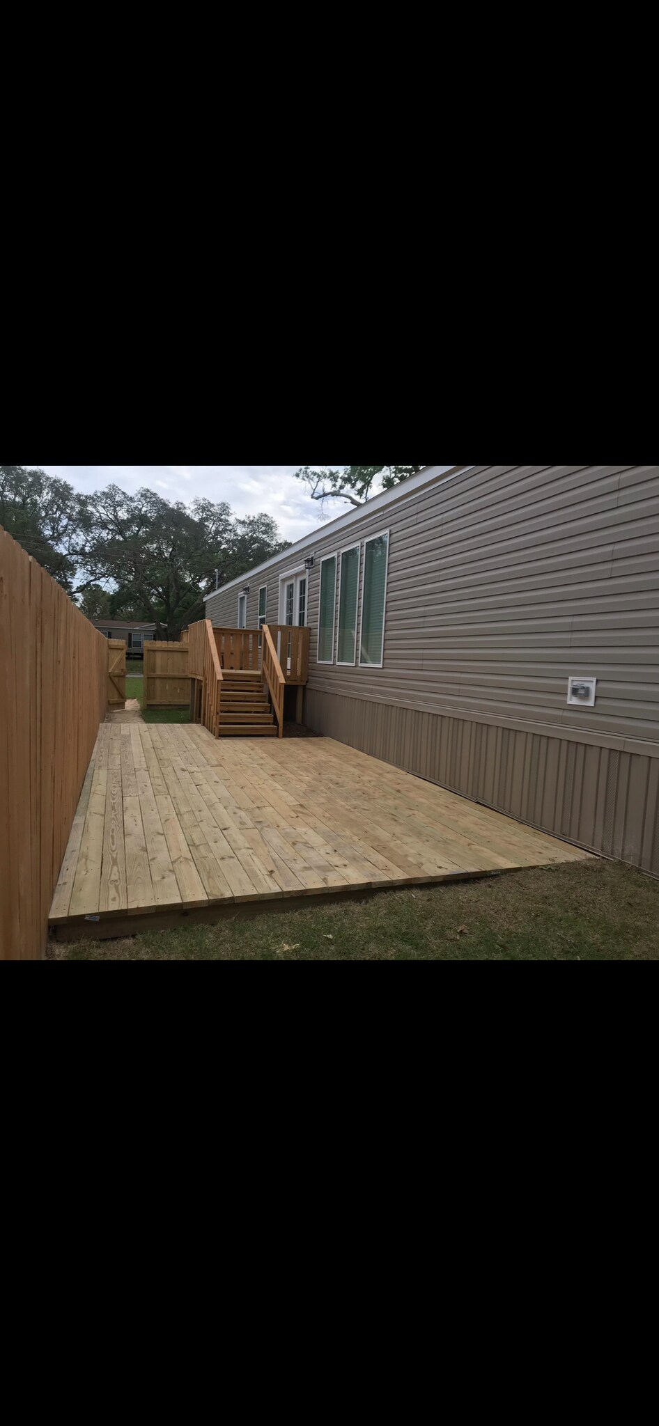 Back patio deck; private back yatd - 656 Warner Ave