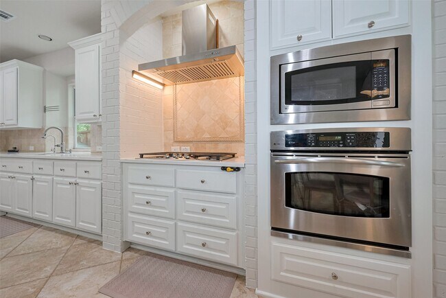 Building Photo - 66 Marquise Oaks Pl