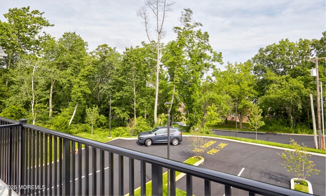 Building Photo - 52 Colfax St