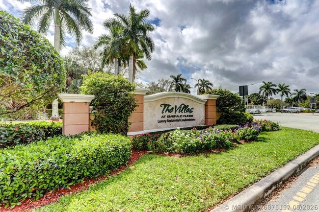 Building Photo - 6370 Emerald Dunes Dr