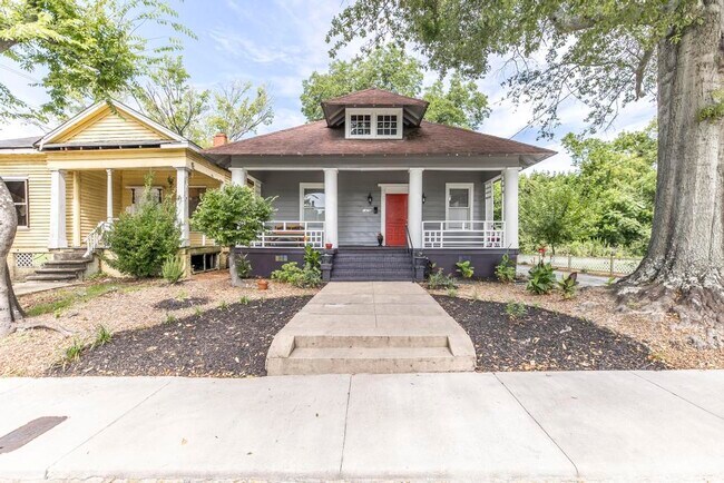 Building Photo - 1475 3rd St