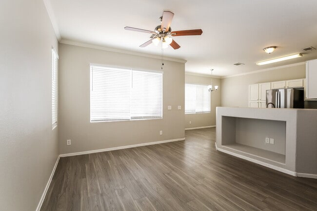 Building Photo - 2407 Character Ct