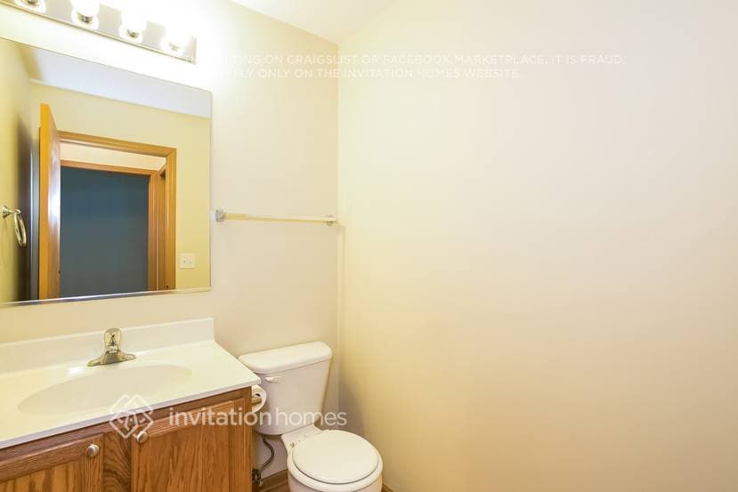 Building Photo - 542 Frieh Dr