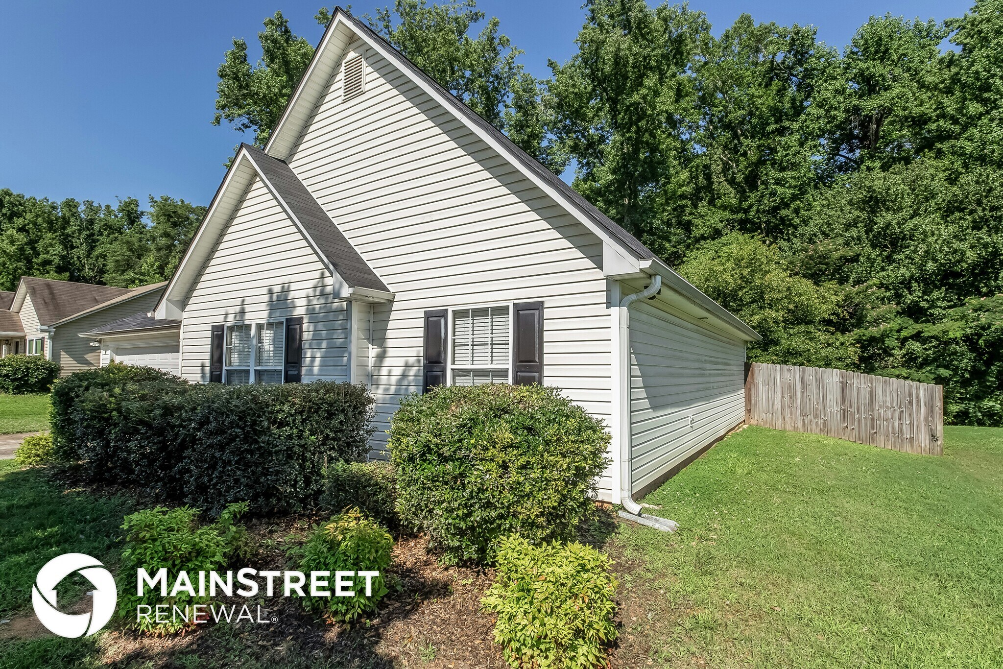 Building Photo - 220 Wynfield Dr